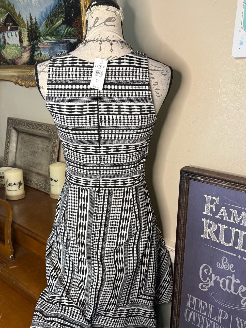 NWT LOFT Black White Geo Print Sleeveless A-Line Dress | Size 0 80.00 - Picture 4 of 4